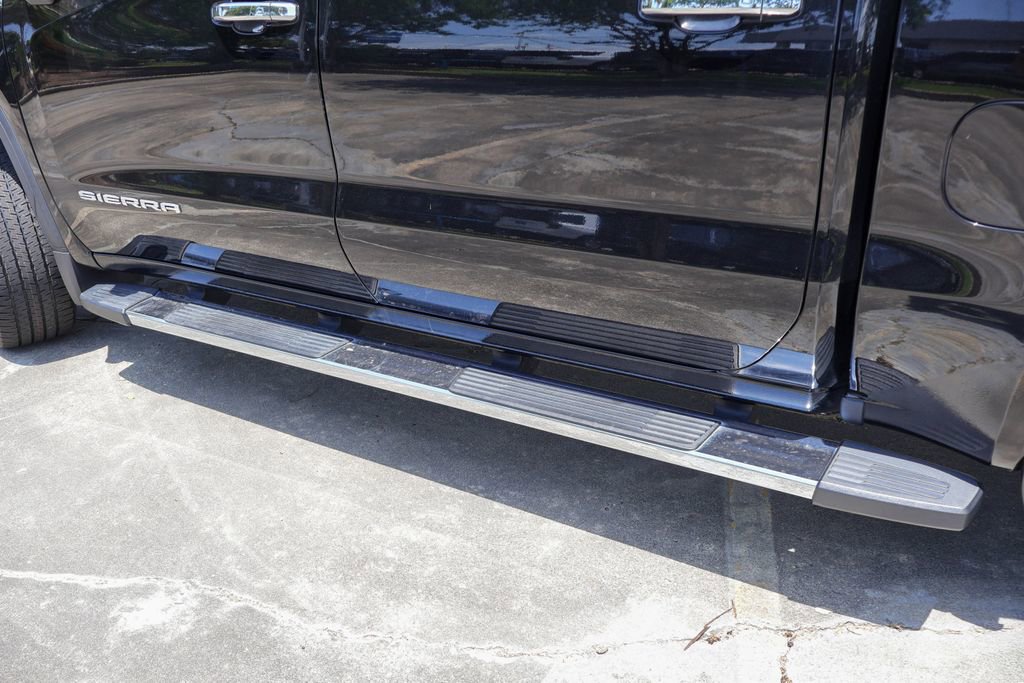 Used 2019 GMC Sierra 1500 SLT w/ SLT Premium Plus Package RWD image 28