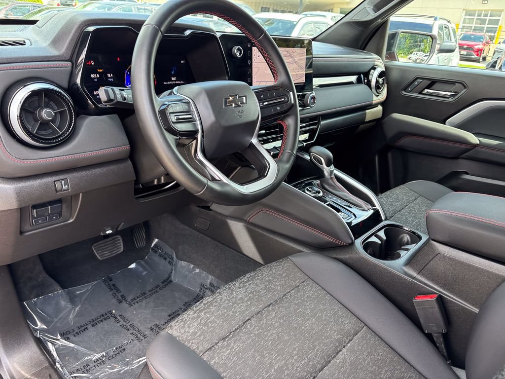 Used 2024 Chevrolet Colorado Z71 w/ Z71 Convenience Package 2 AWD/4WD image 20