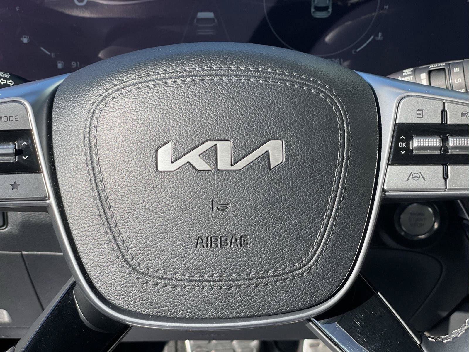 Used 2024 Kia Telluride SX Prestige X-Pro AWD/4WD image 32