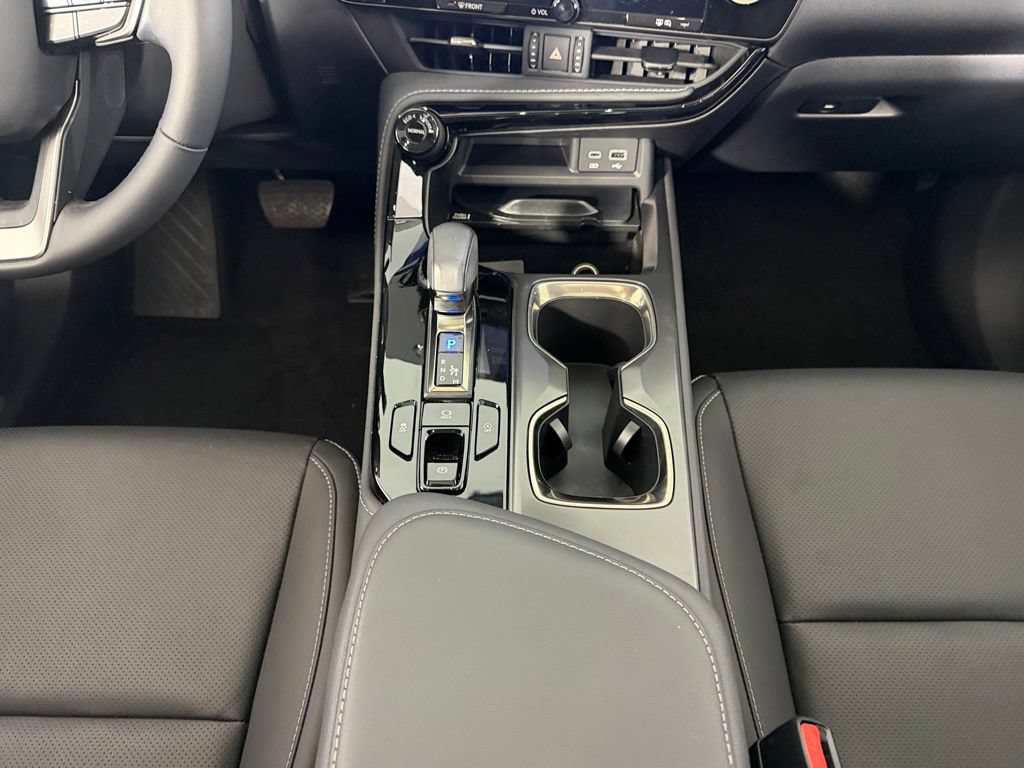 Used 2025 Lexus NX 250 FWD image 19