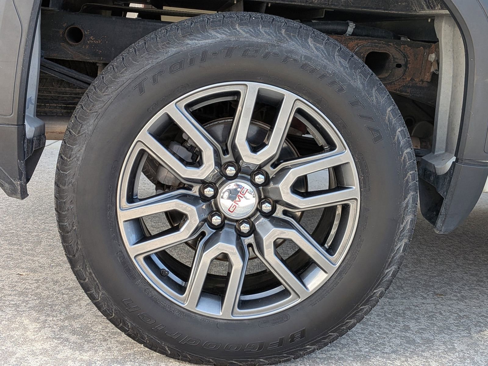 Used 2020 GMC Sierra 1500 AT4 w/ AT4 Premium Package image 6