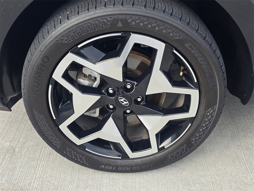 Used 2024 Hyundai Santa Cruz Limited image 7