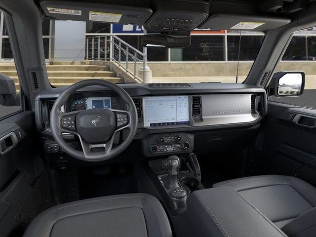 New 2025 Ford Bronco Badlands image 9