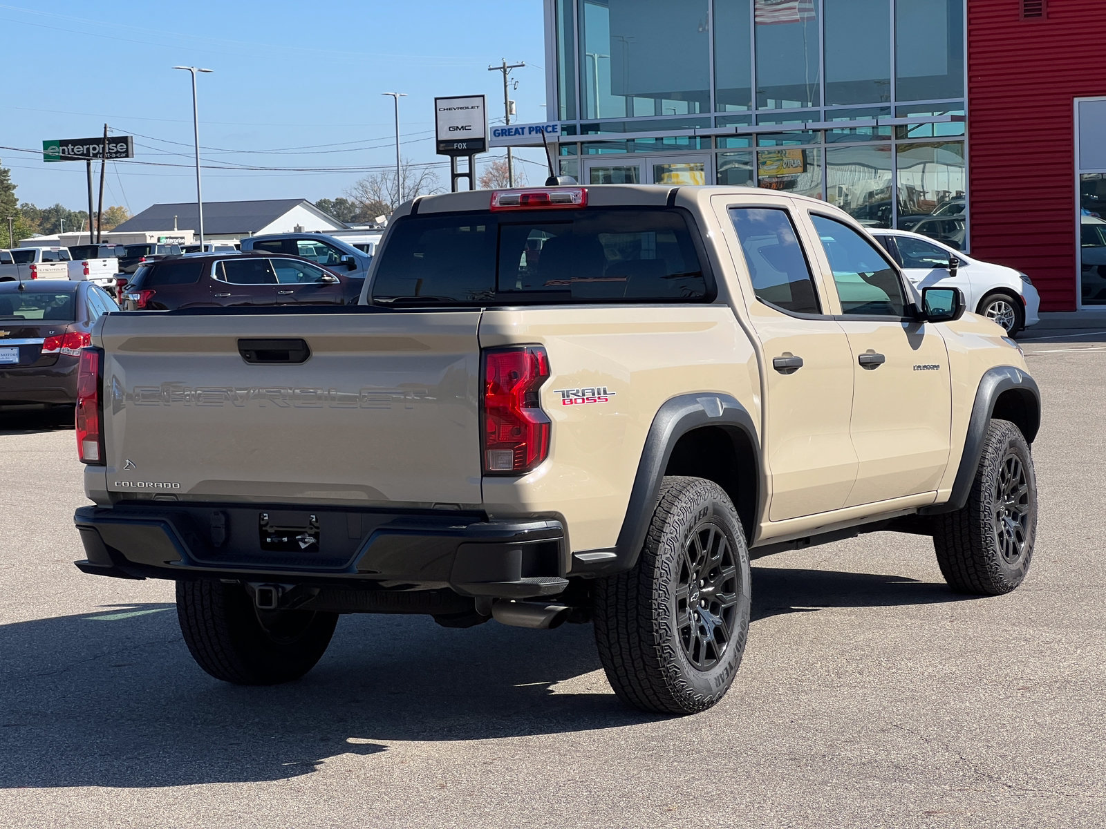 Used 2024 Chevrolet Colorado Trail Boss w/ Advanced Trailering Package AWD/4WD image 13