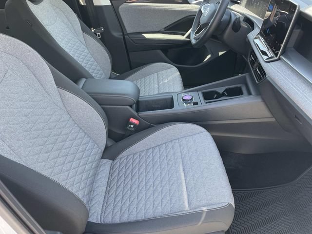 Used 2026 Volkswagen Tiguan S FWD image 27