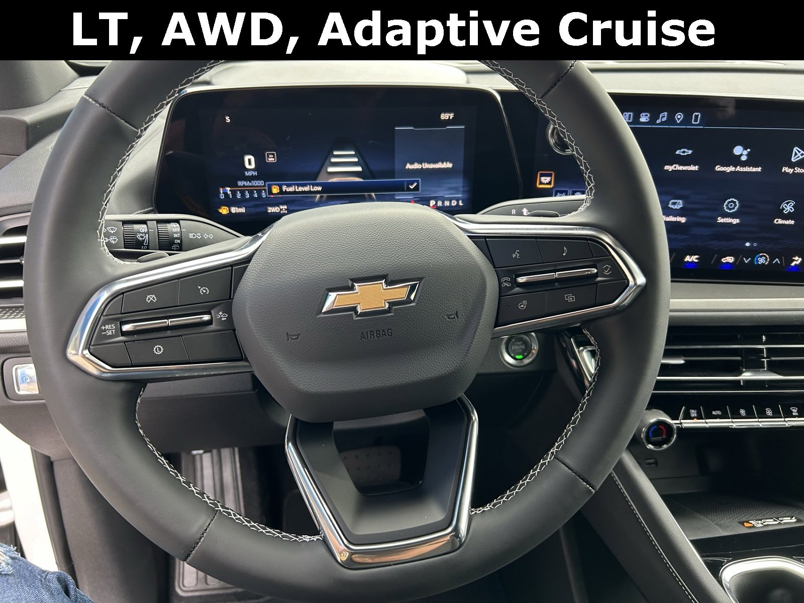 New 2026 Chevrolet Traverse LT image 13