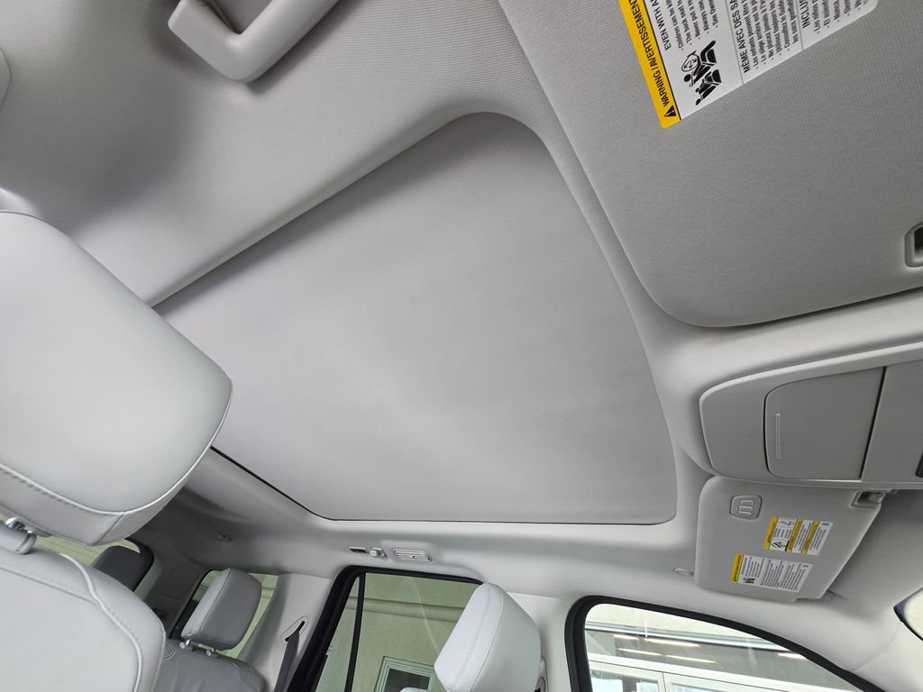 Used 2025 Ford Expedition Platinum image 29