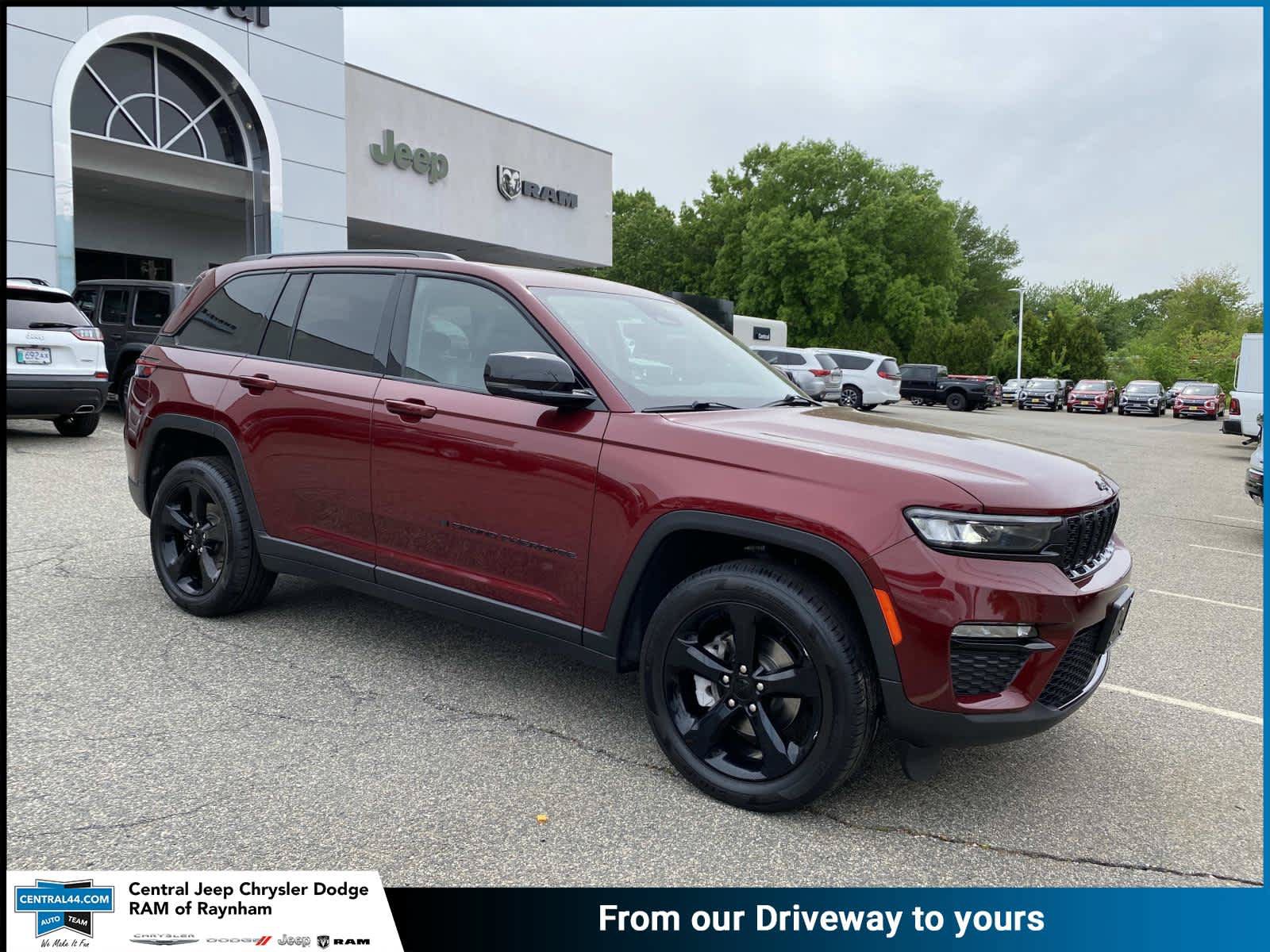 Certified 2023 Jeep Grand Cherokee Limited w/ Black Appearance Package