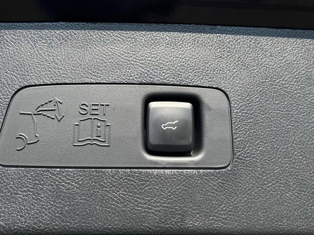 New 2025 Lincoln Corsair Grand Touring image 13