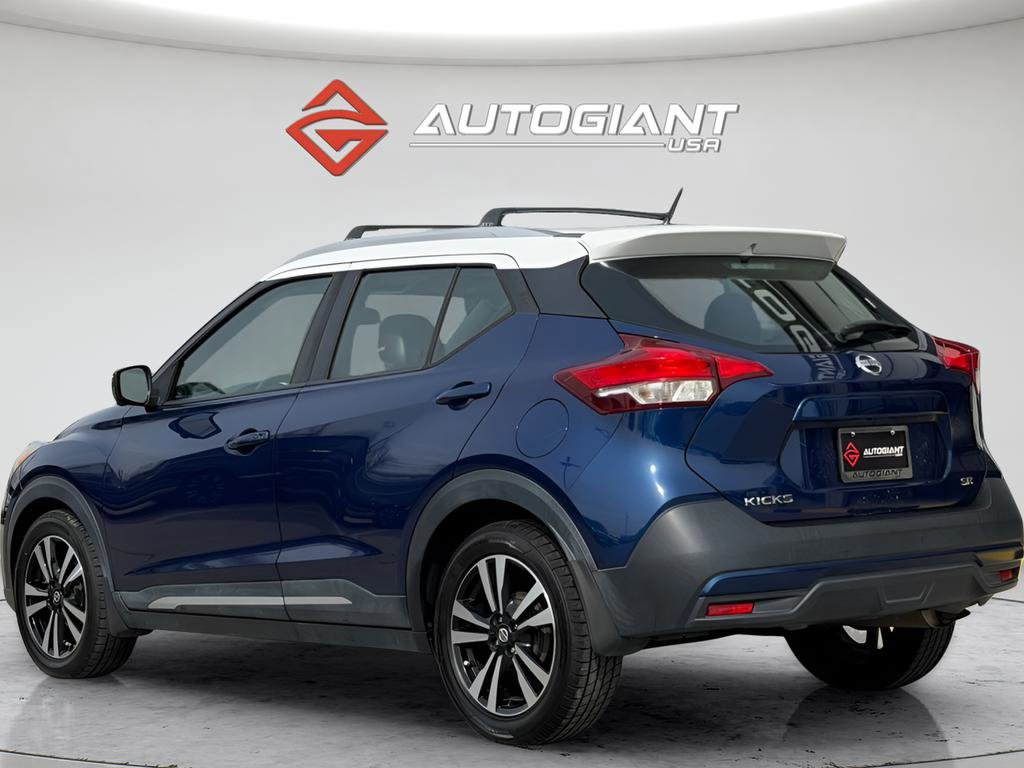 Used 2019 Nissan Kicks SR w/ SR Premium Package image 8