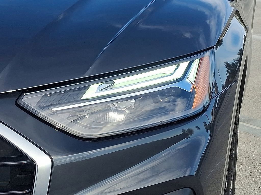 Used 2021 Audi Q5 2.0T Premium w/ Convenience Package image 11