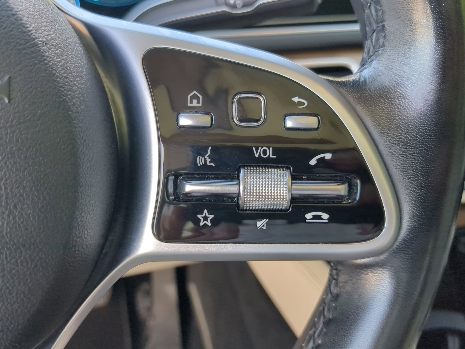 Used 2022 Mercedes-Benz GLE 350 image 68