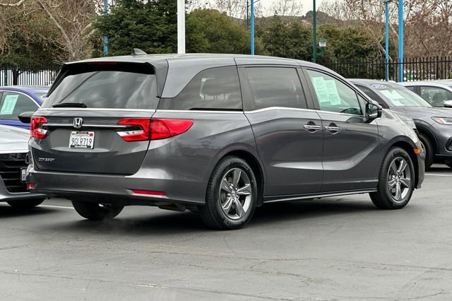 Certified 2023 Honda Odyssey EX image 3