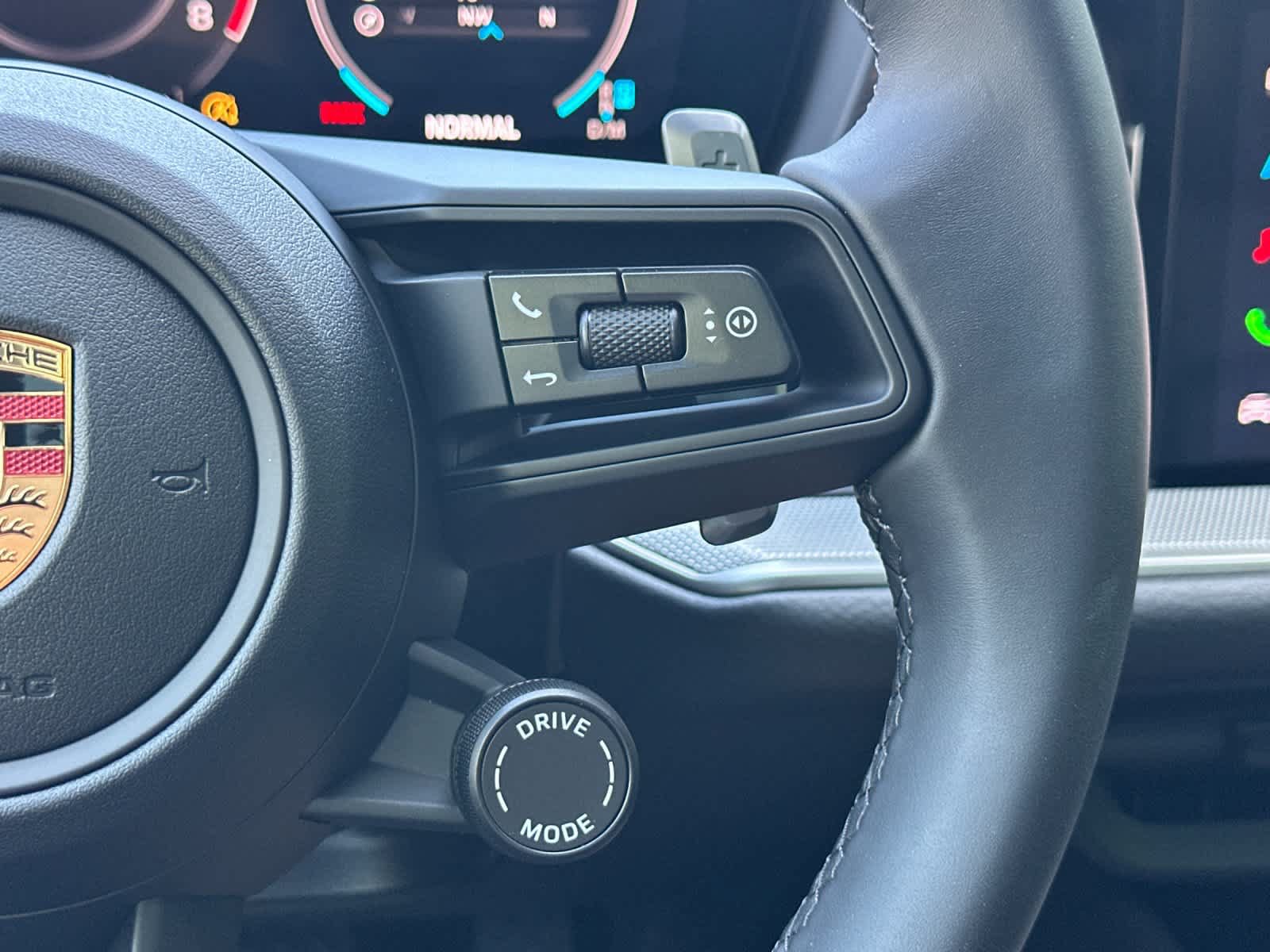New 2026 Porsche Cayenne AWD/4WD image 29