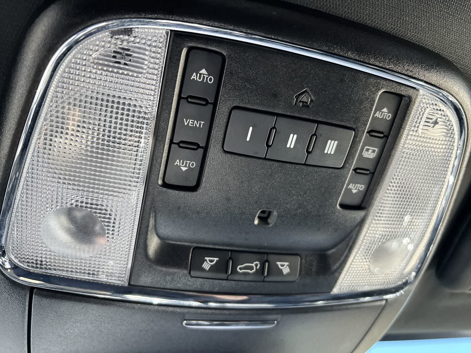 Certified 2021 Jeep Grand Cherokee Limited w/ Quick Order Package 28K 80th AWD/4WD image 29