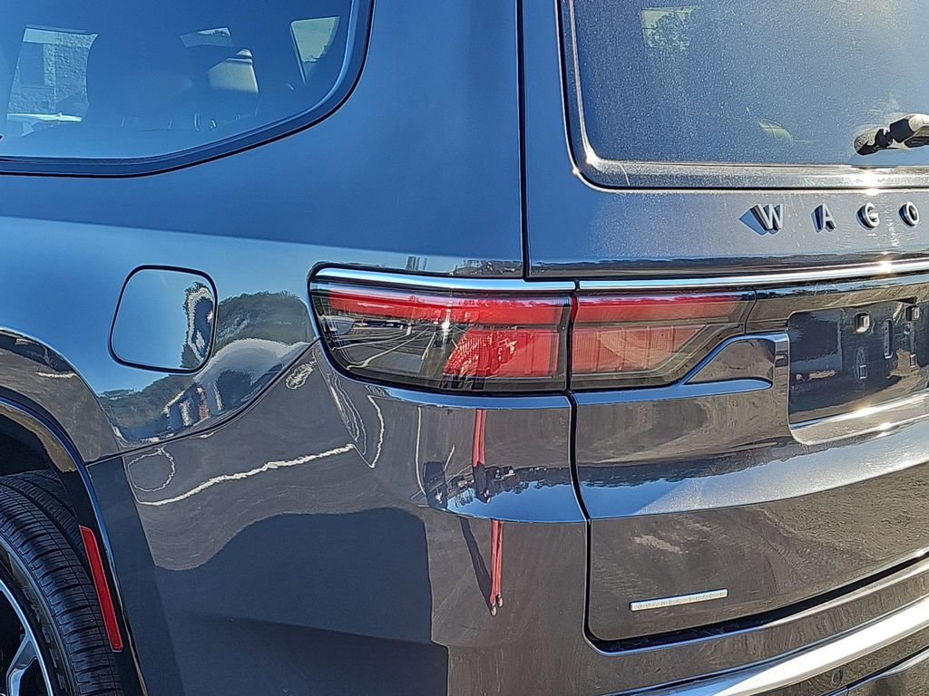 Used 2022 Jeep Wagoneer Series II w/ Premium Group I image 40