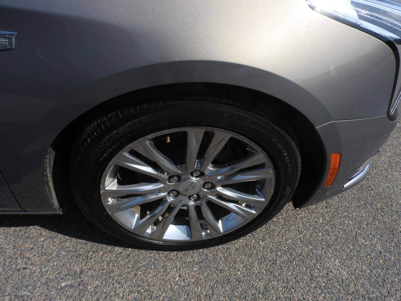 Used 2018 Cadillac XTS Luxury w/ Driver Awareness Package AWD/4WD image 21