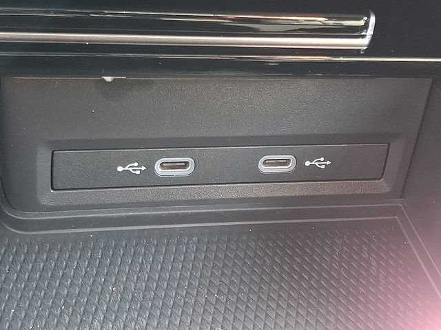 New 2026 Volkswagen Atlas Peak Edition AWD/4WD image 16