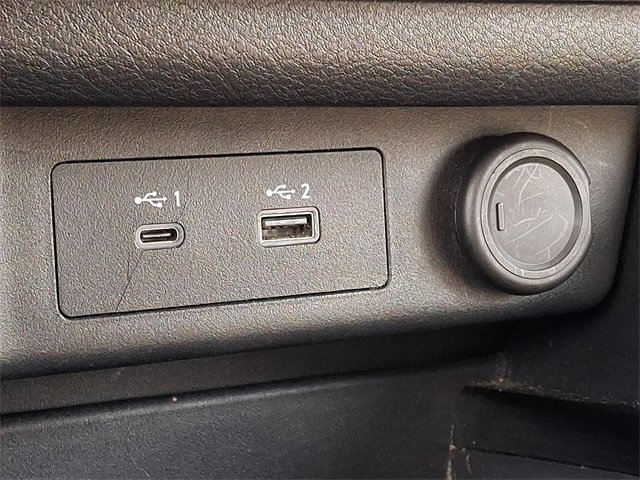Used 2023 Nissan Rogue SV image 21
