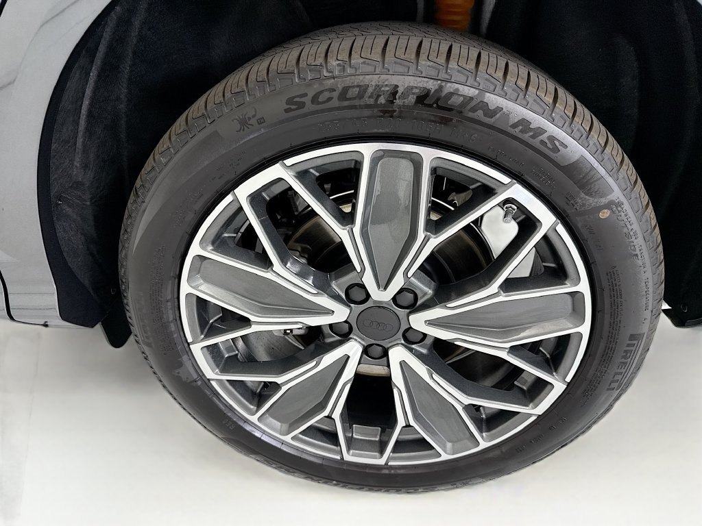 Used 2026 Audi Q5 Premium Plus AWD/4WD image 31