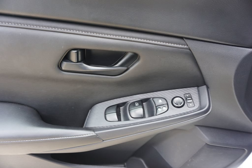 Used 2024 Nissan Sentra S FWD image 4