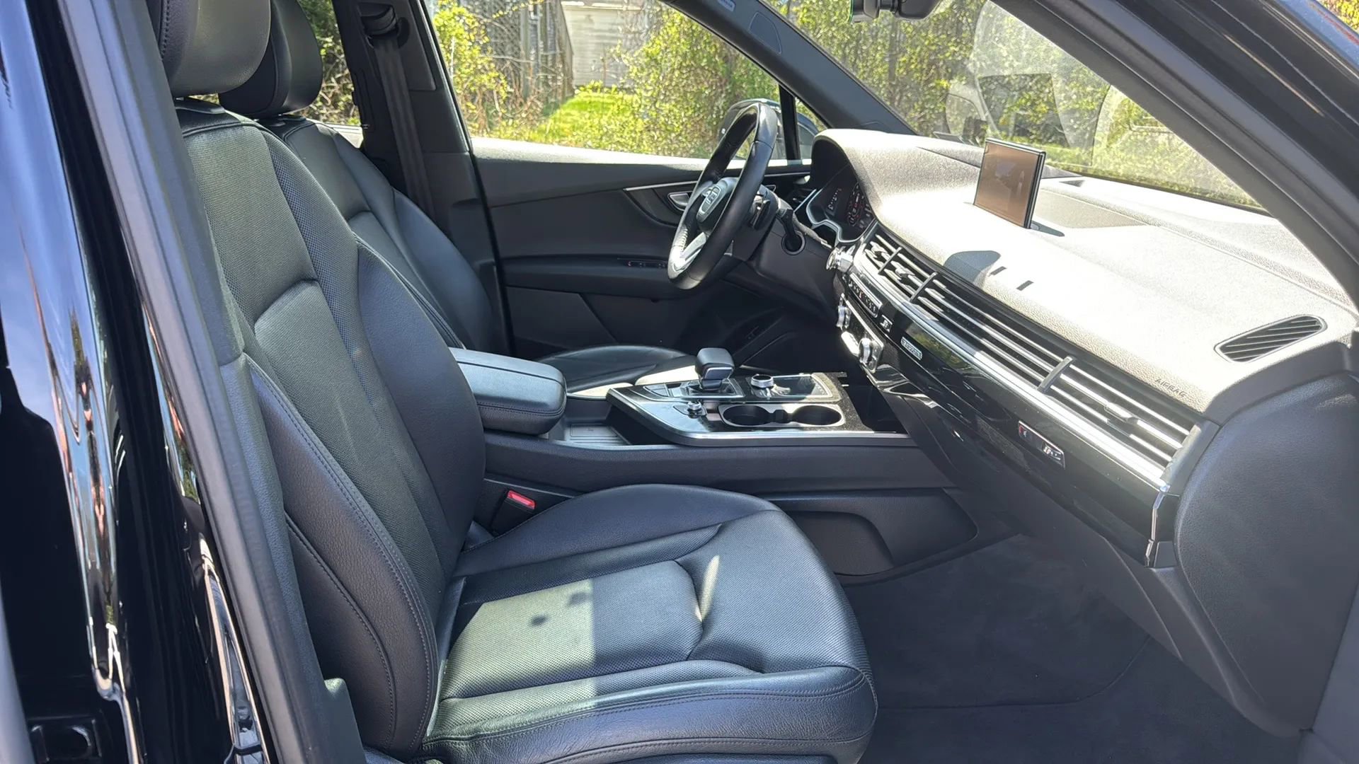 Used 2017 Audi Q7 3.0T Prestige image 12