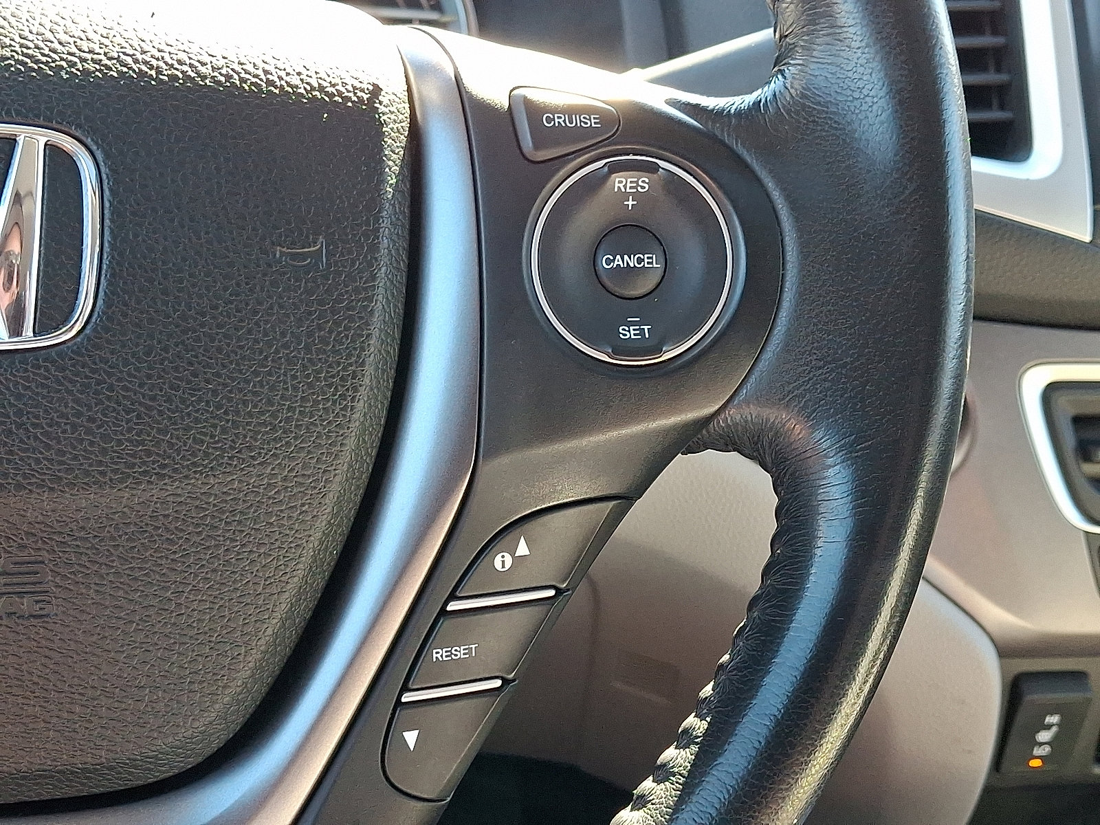 Used 2019 Honda Ridgeline RTL image 22