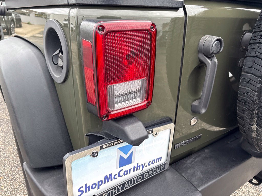 Used 2015 Jeep Wrangler Unlimited Sport w/ Quick Order Package 24S AWD/4WD image 11