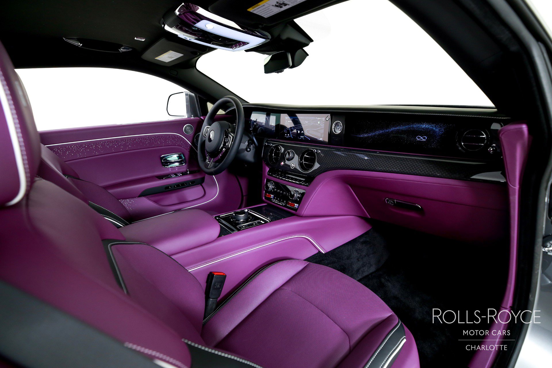 Used 2025 Rolls-Royce Spectre Black Badge image 24