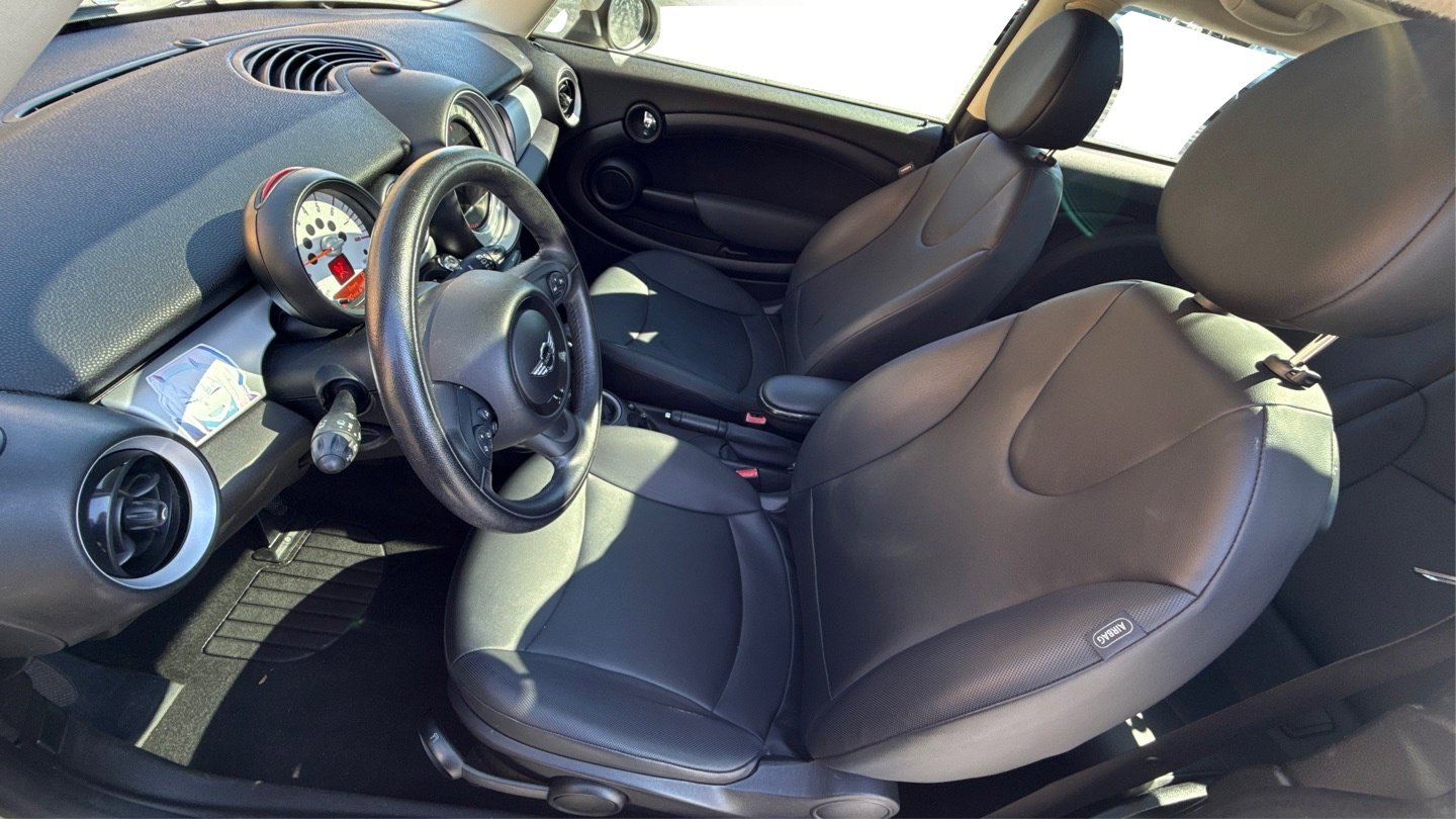 Used 2013 MINI Cooper Hardtop image 13