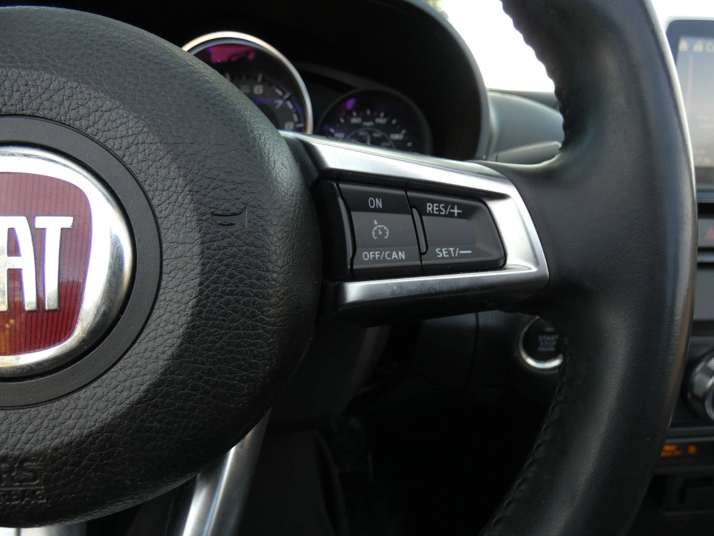 Used 2017 FIAT 124 Spider Lusso image 51