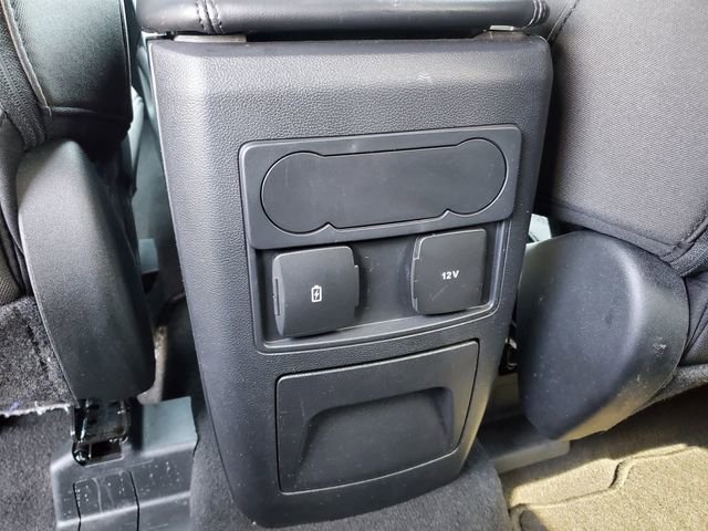 Used 2024 Ford Explorer XLT AWD/4WD image 26