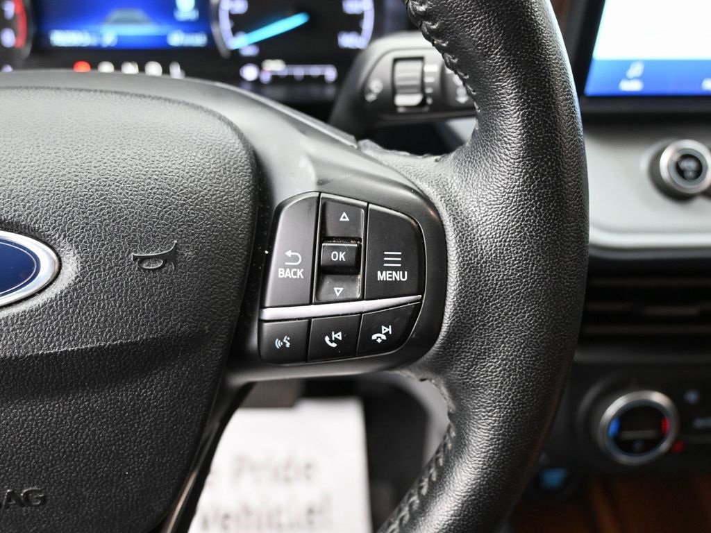 Used 2022 Ford Maverick Lariat w/ Lariat Luxury Package image 17