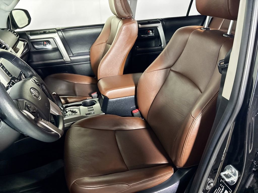 Used 2023 Toyota 4Runner Limited image 11