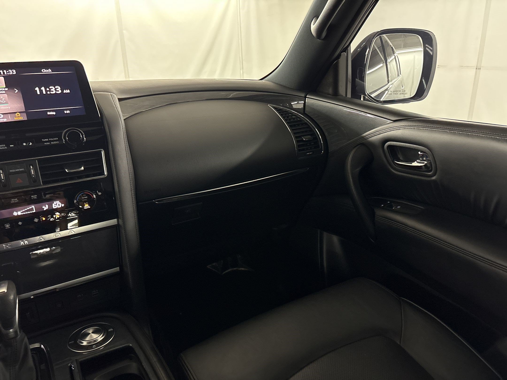 Used 2023 Nissan Armada SL w/ Midnight Edition Package RWD image 30