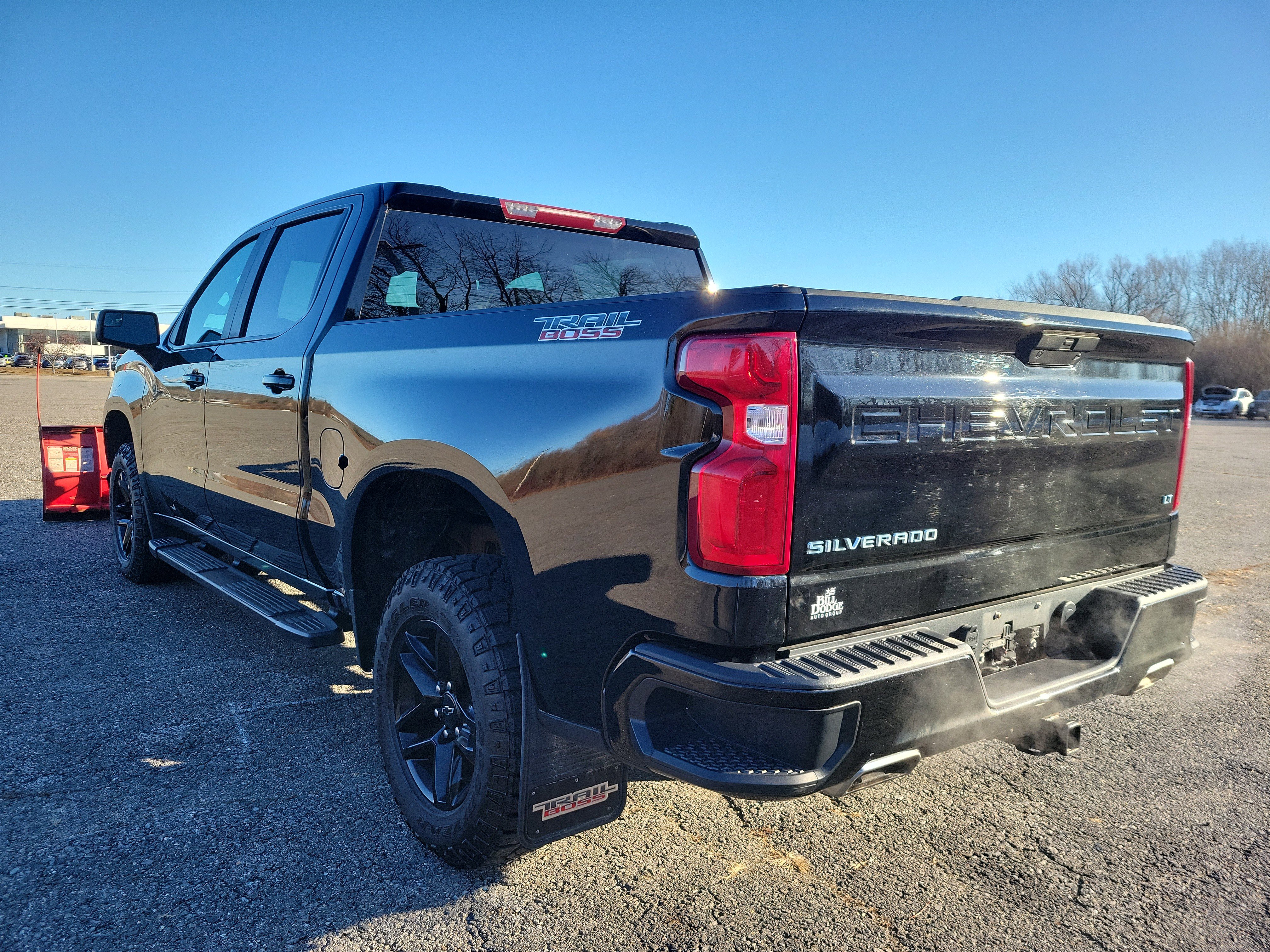 Used 2022 Chevrolet Silverado 1500 LT Trail Boss image 7
