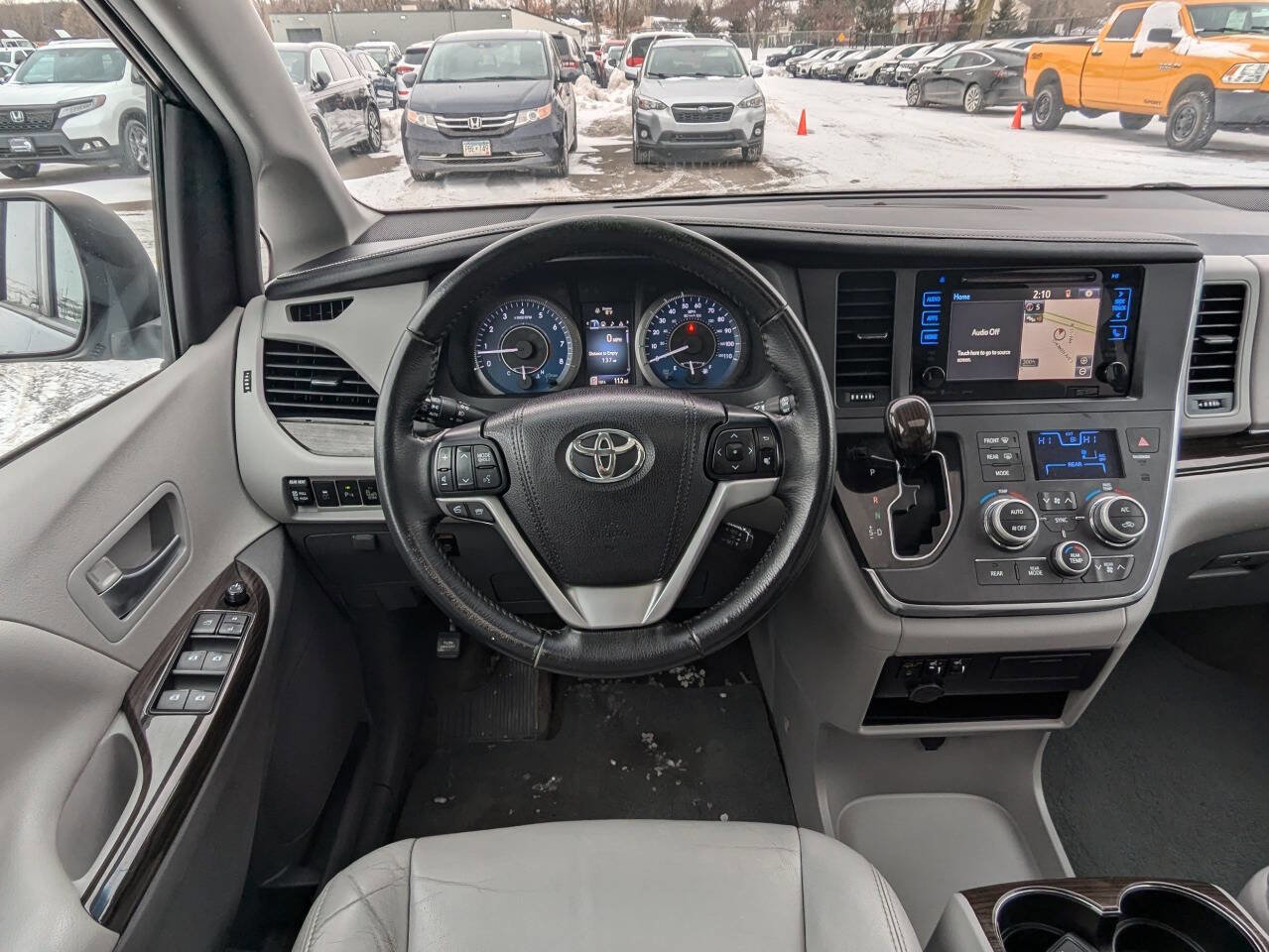 Used 2017 Toyota Sienna XLE w/ XLE Navigation Package image 17
