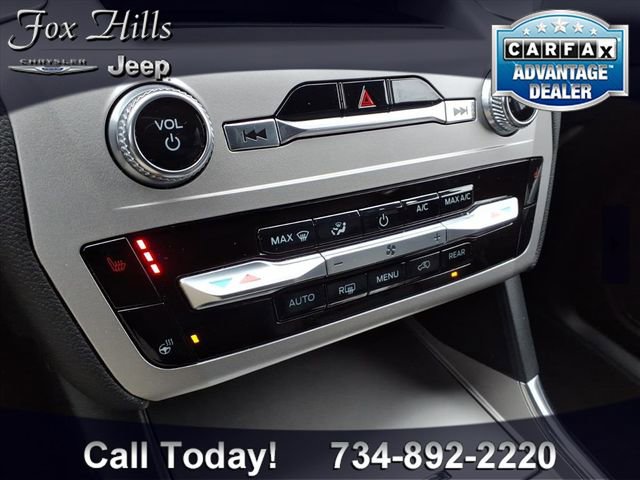 Used 2022 Ford Explorer XLT w/ Equipment Group 202A image 23