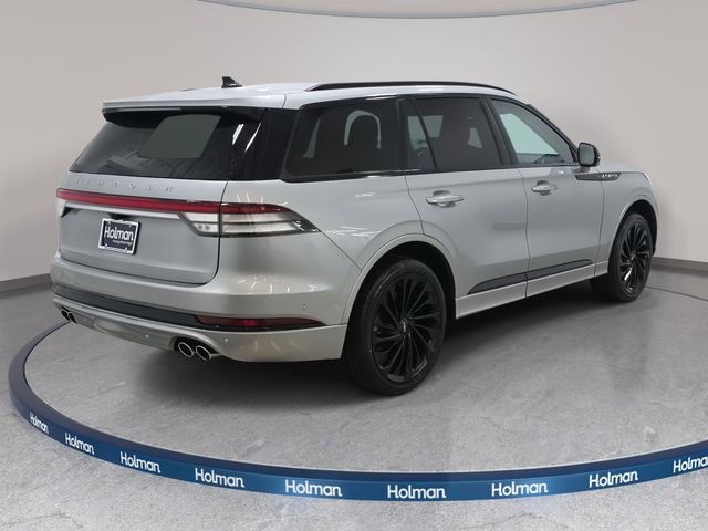 Certified 2023 Lincoln Aviator Reserve w/ Equipment Group 201A image 5