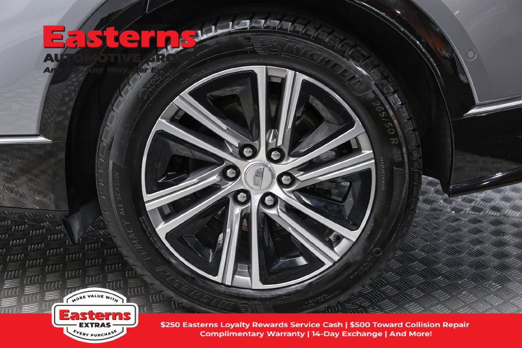 Used 2024 Cadillac Lyriq Luxury AWD/4WD image 9
