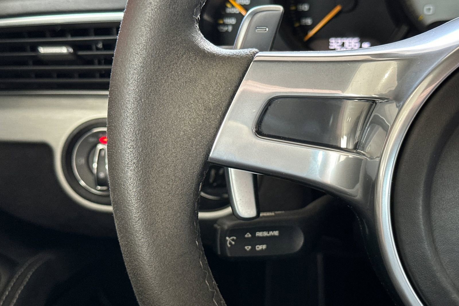 Used 2016 Porsche 911 GT3 image 28