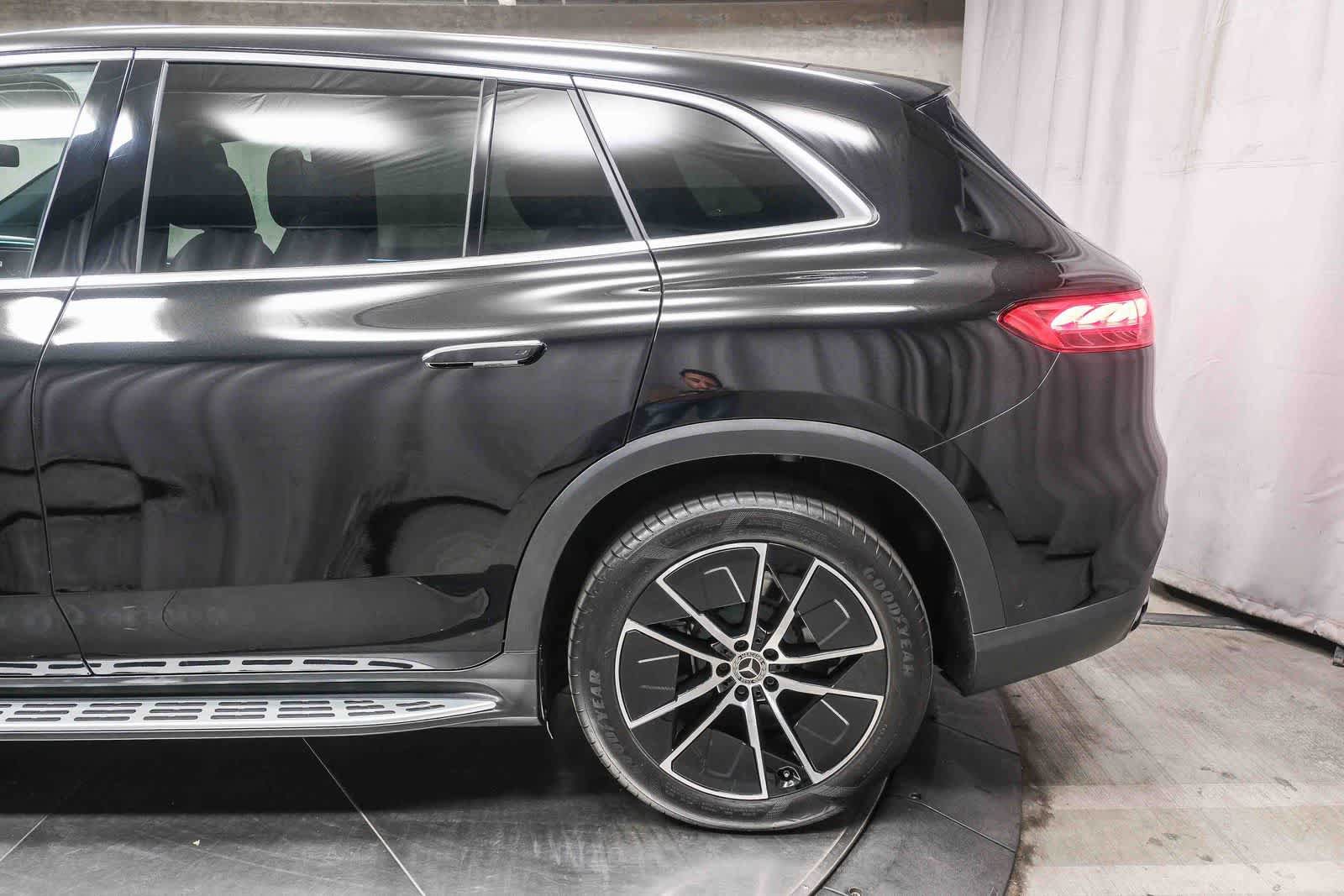 Certified 2024 Mercedes-Benz EQS 450+ SUV image 8