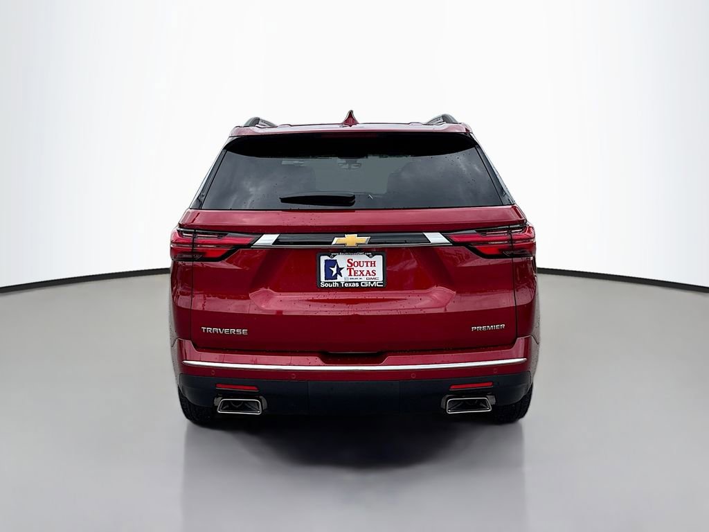 Used 2023 Chevrolet Traverse Premier w/ LPO, Floor Liner Package FWD image 6