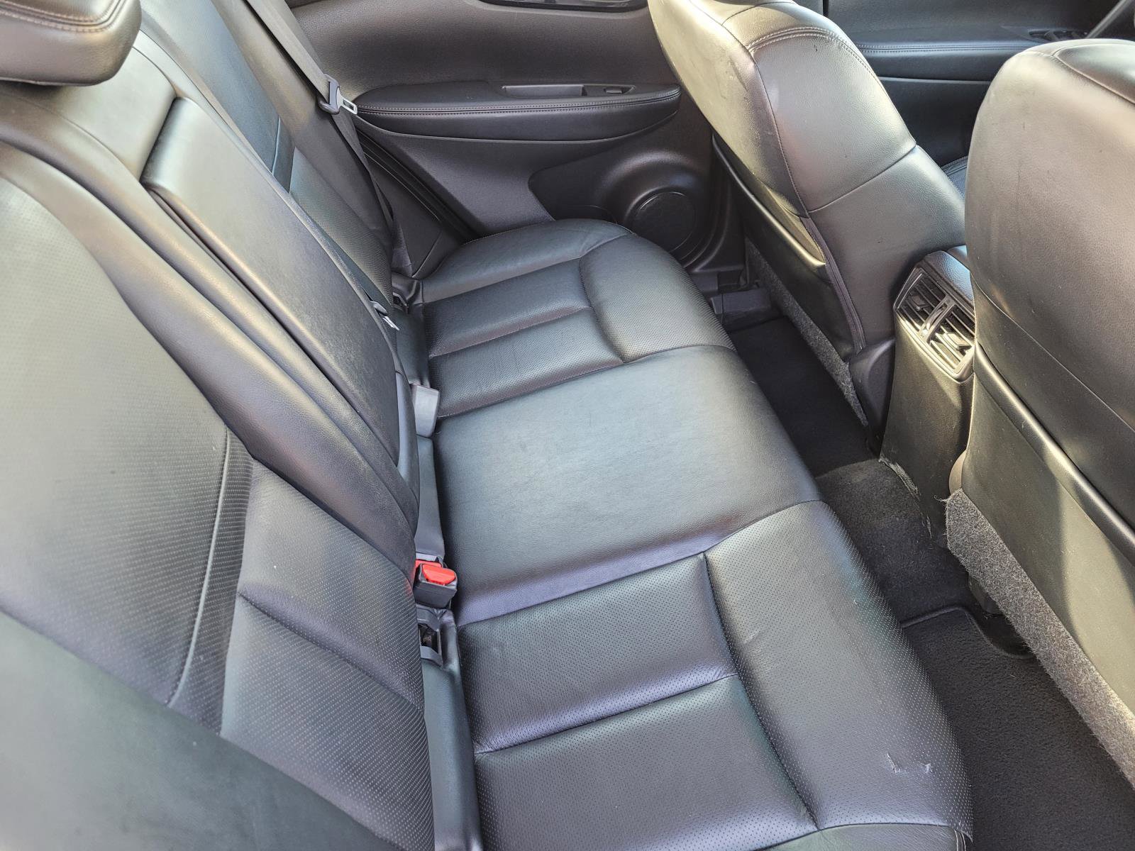 Used 2017 Nissan Rogue Sport SL w/ SL Premium Package image 12