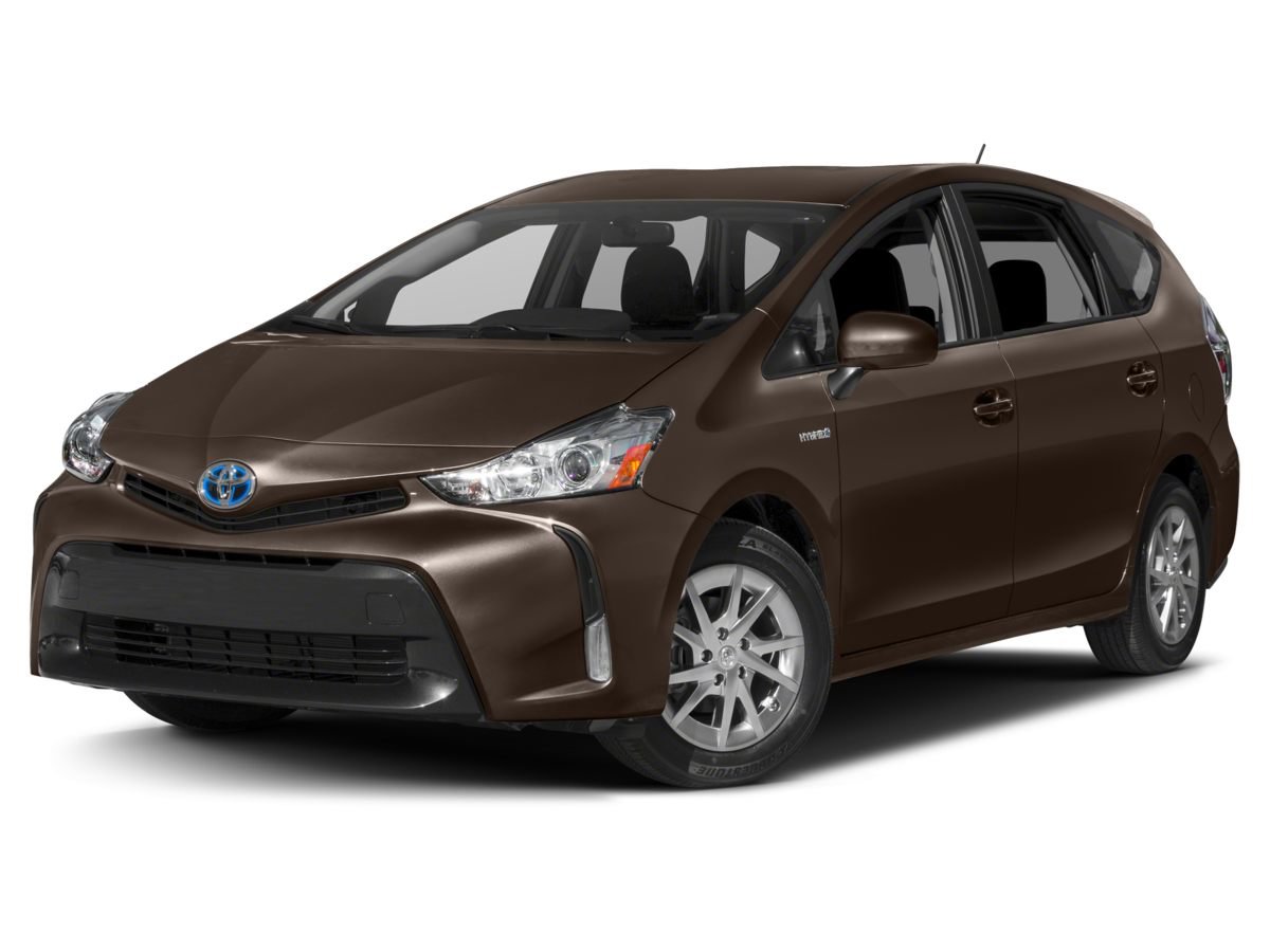 Used 2017 Toyota Prius V image 3