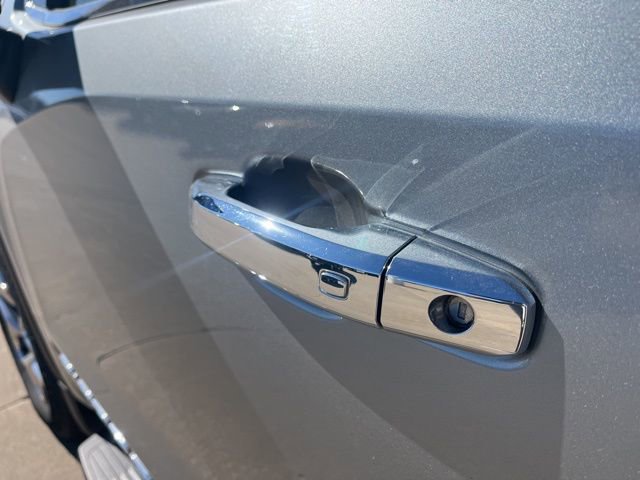 Used 2023 GMC Sierra 1500 SLT w/ SLT Premium Plus Package image 59