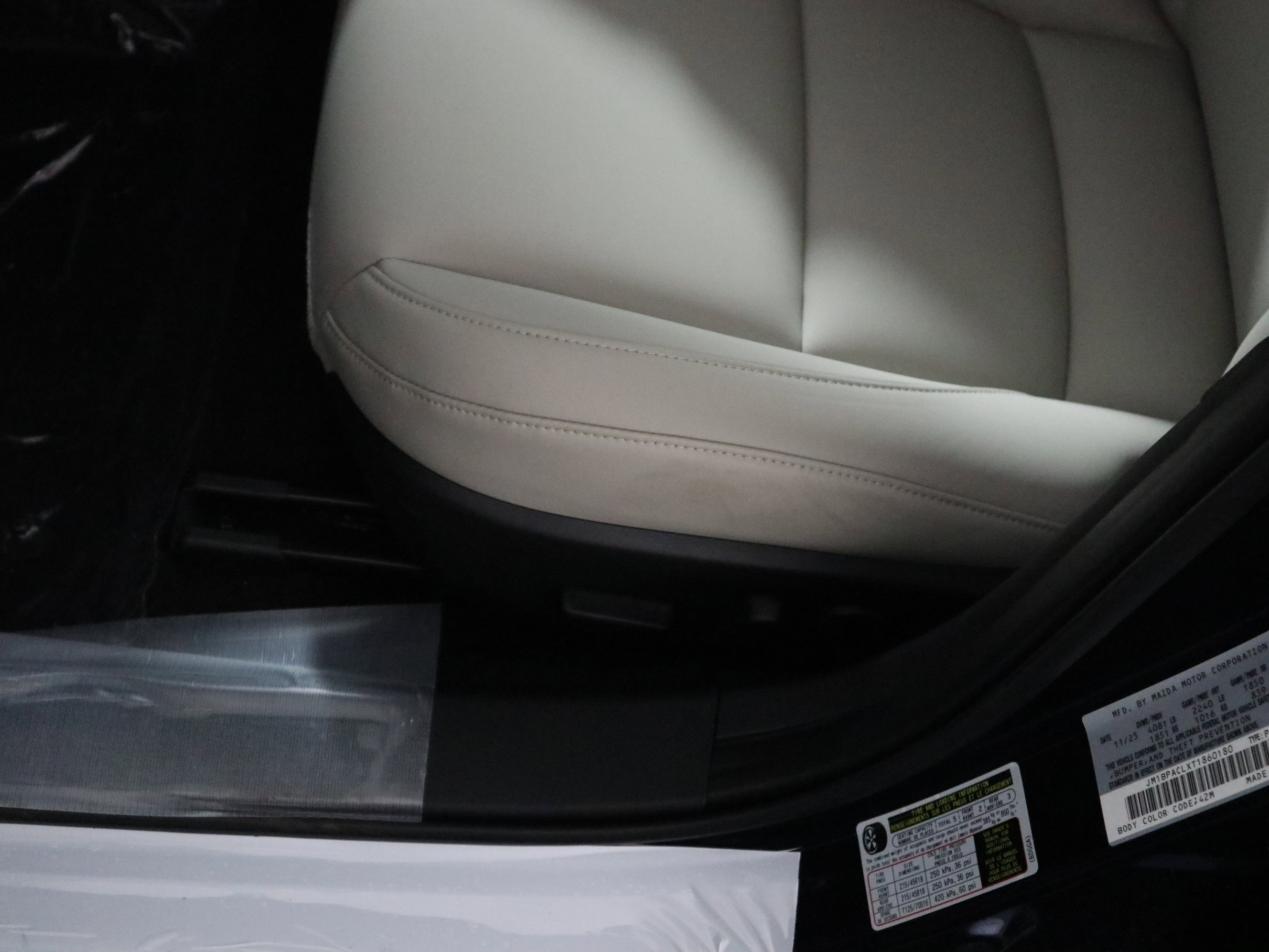 New 2026 MAZDA MAZDA3 2.5 S Sedan w/ Preferred Pkg image 19