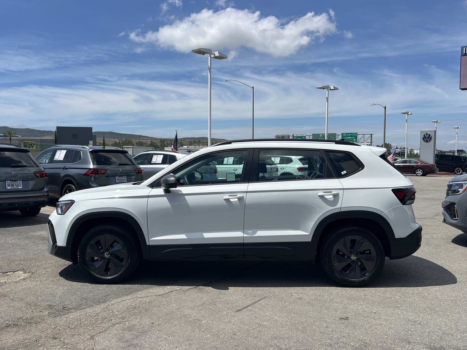 Used 2025 Volkswagen Taos S image 2