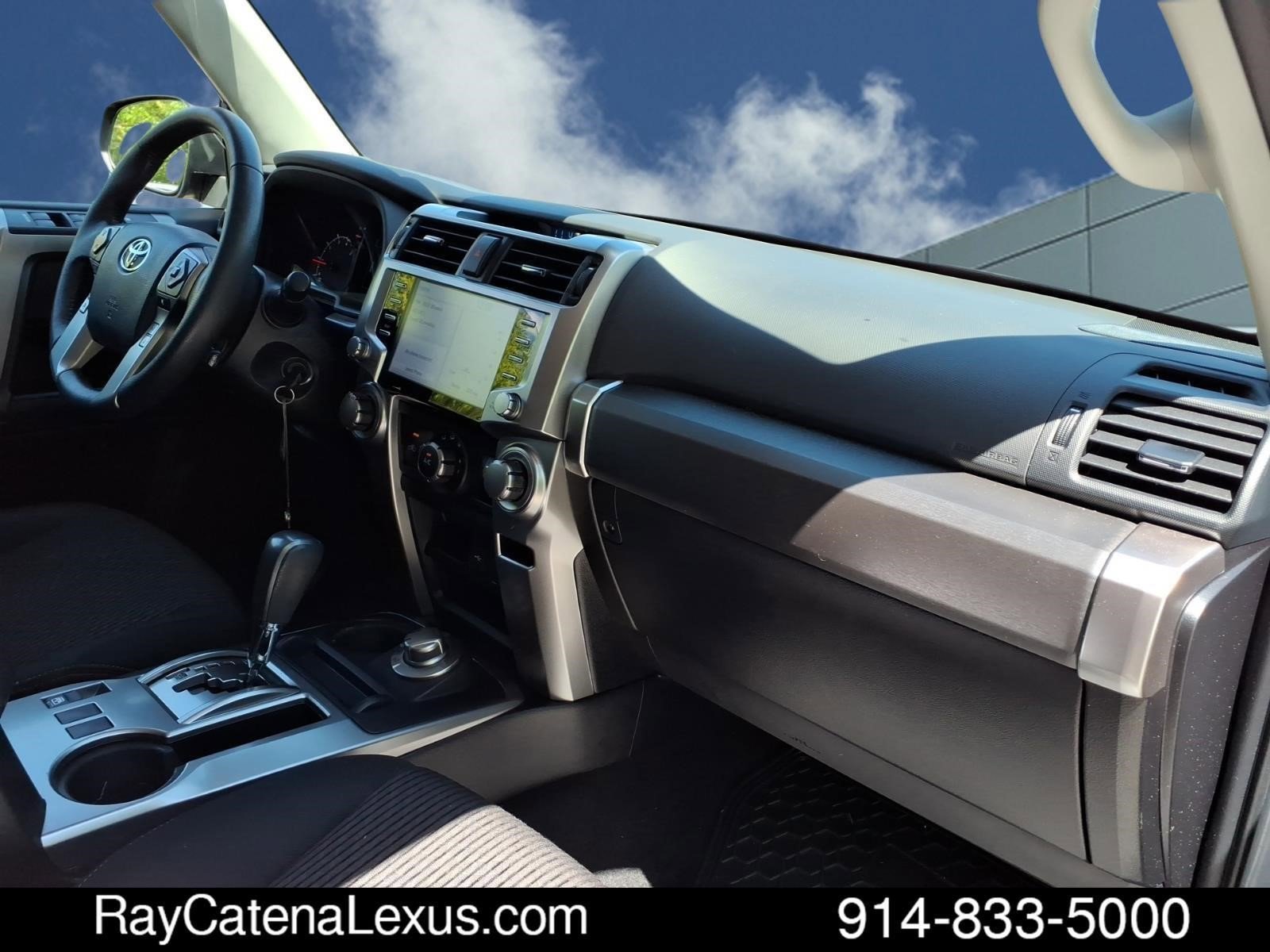 Used 2021 Toyota 4Runner Limited AWD/4WD image 20