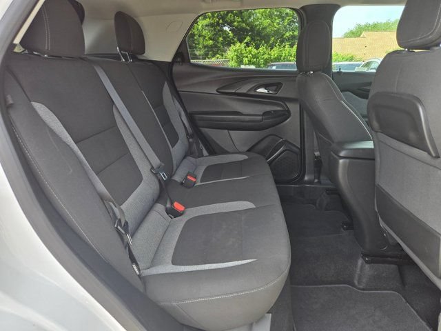 Used 2025 Chevrolet TrailBlazer LT AWD/4WD image 26
